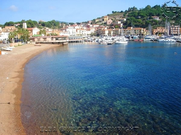 spiaggia la rossa porto azzurro